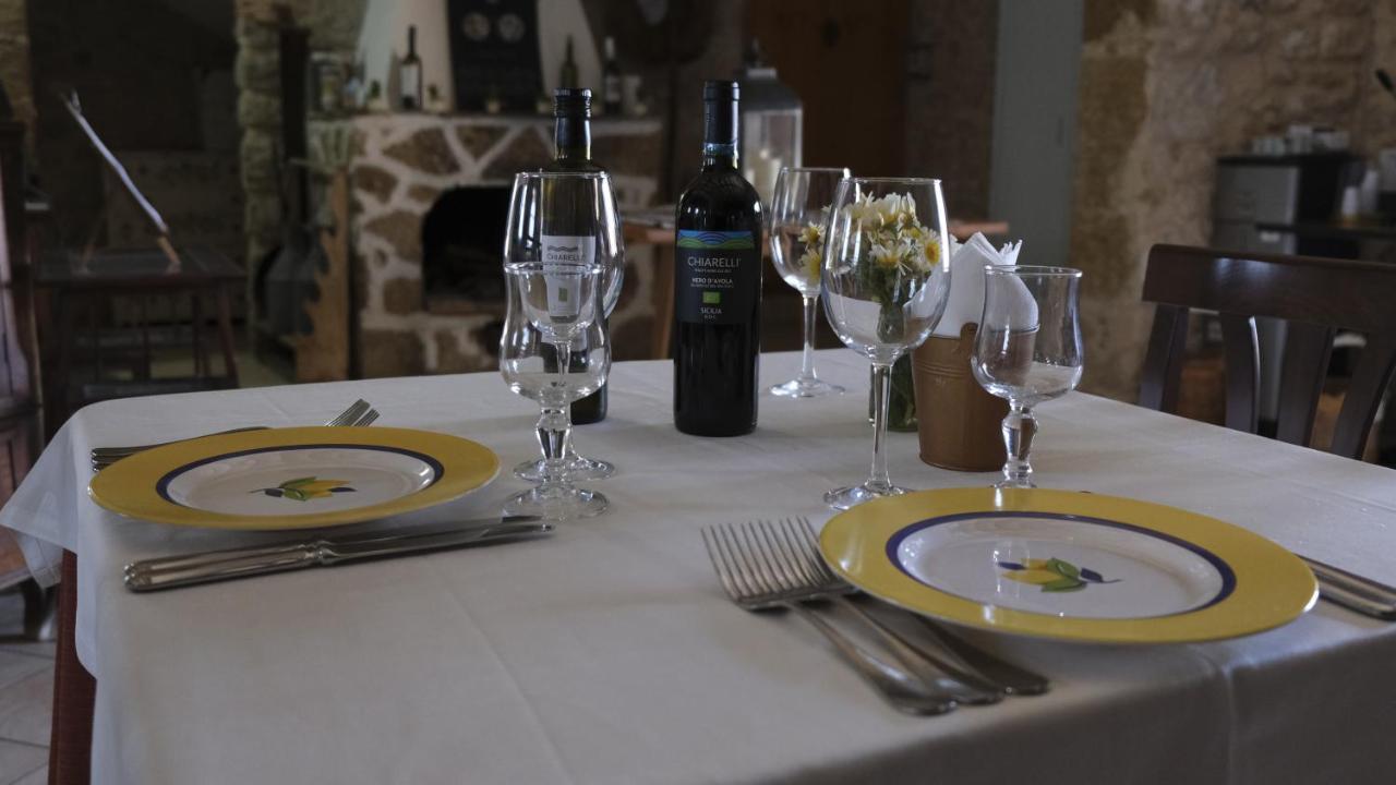 Fattoria Manostalla Villa Chiarelli Balestrate Luaran gambar
